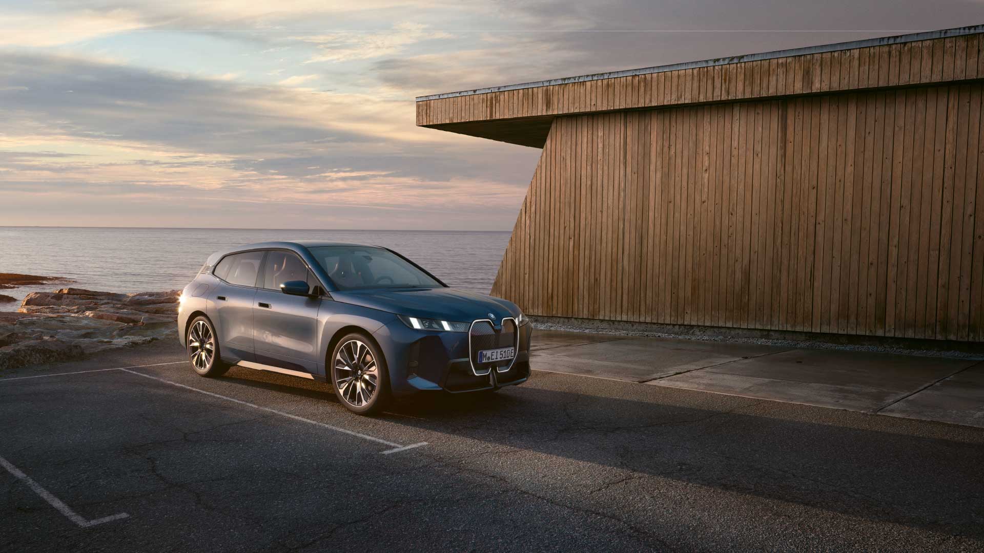 BMW iX jetzt bei mobilforum leasen